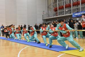 綱引き大会の様子②